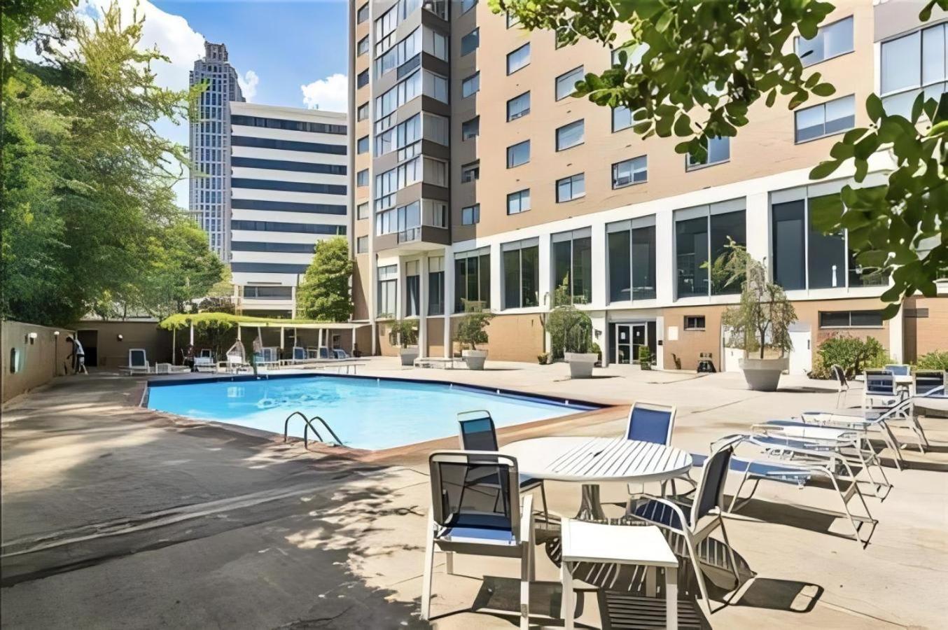 2Br Chic Downtown Atl Condo W Free Parking Lm602 Atlanta Exterior photo